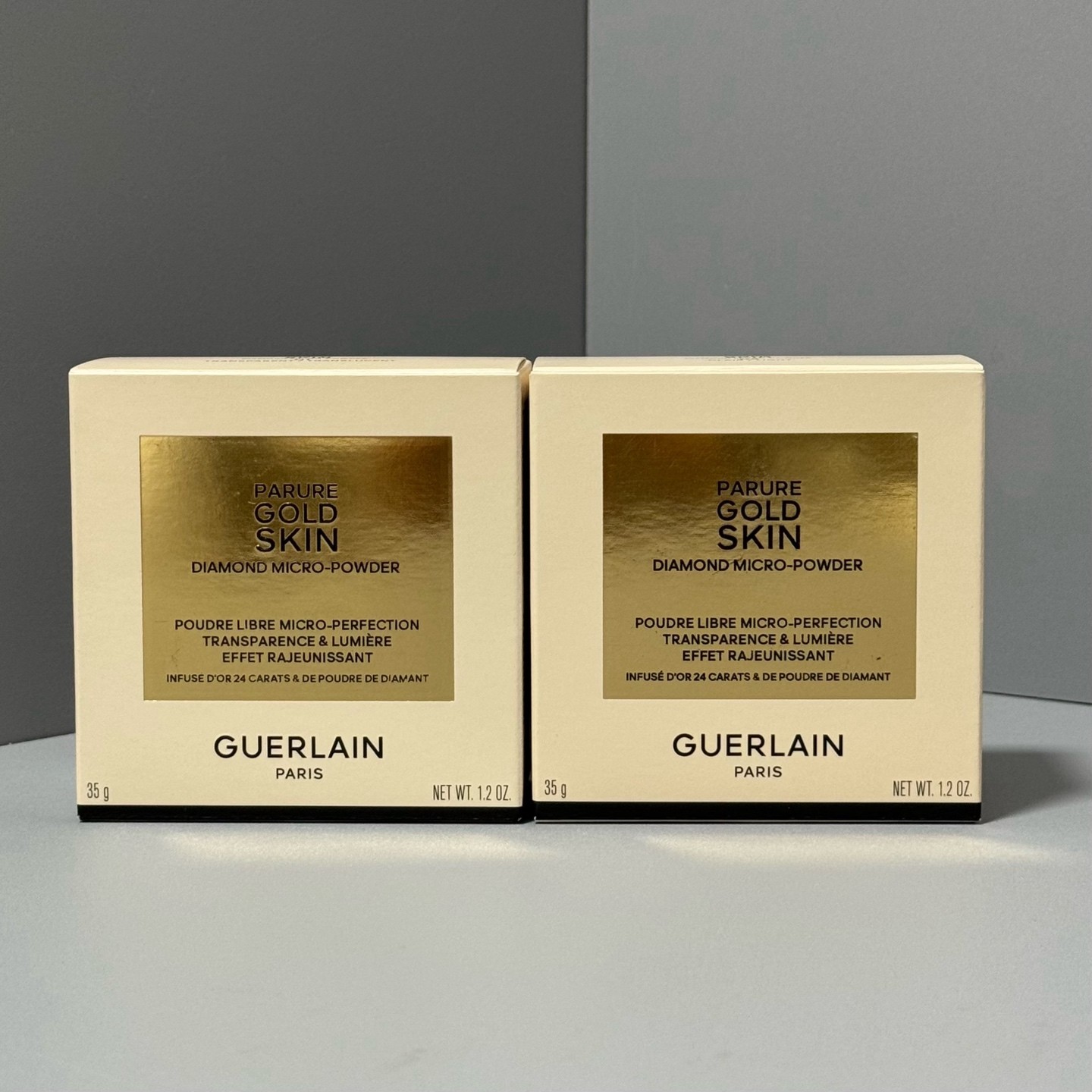 娇兰金钻散粉35g实拍现货4H01编码！可配中文标2色：01号透明色，02号浅肤色。娇兰金钻修颜钻石轻柔蜜粉散粉35g。